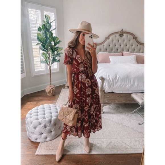 BB Dakota by Steve Madden Dresses & Skirts - BB Dakota by Steve Madden Calabasas Queen Tiered Button Front Midi Dress Size XS